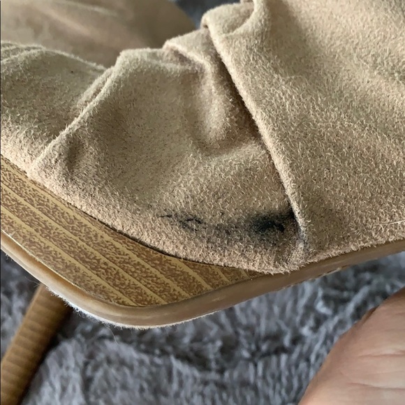 Fioni: Peep toe booties - Picture 7 of 7